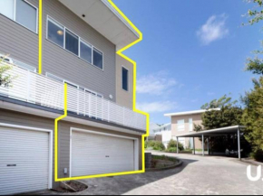 Entire Holiday Home near Newcastle and Warners Bay
